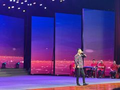 -南风大剧院莎梦二人转剧场