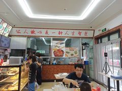 大堂-华天新川面馆(缸瓦市店)