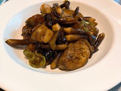 -半山腰·云南菜(侨福芳草地店)