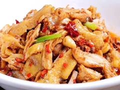 -松山湖南湖湾露营营地