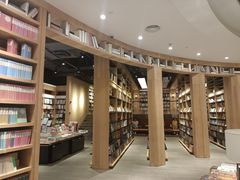 -覔书店(壹方城店)