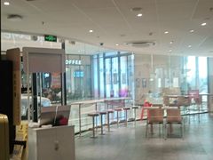 大堂-麦当劳(津南吾悦广场店)