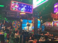 -路边边.炒菜烧烤.音乐餐厅(良乡长虹店)