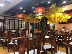 大堂-那家老院子东北菜·饺子·小鸡炖蘑菇(艳华街店)