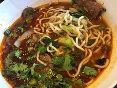 香辣牛肉面-陈家面馆
