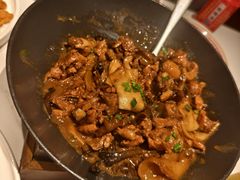 -孙家外婆•长春地标美食新名片(吾悦广场店)
