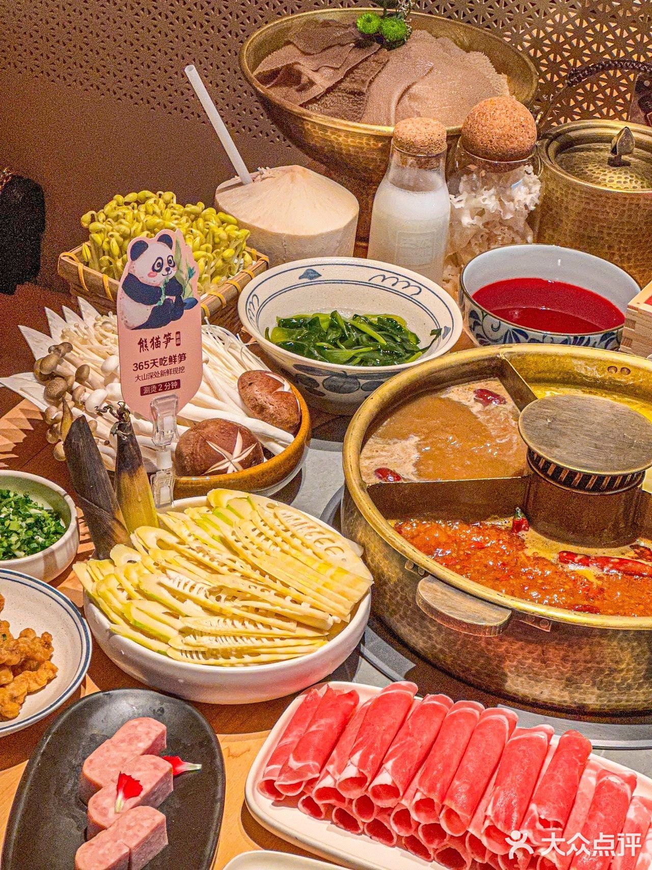 🍲好吃不打烊，💰排队也值得