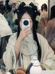 -一揽芳华汉服旗袍体验馆(拙政园店)
