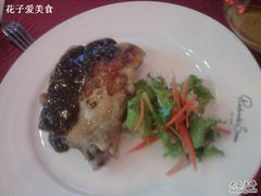 黑椒鸡腿扒-小白桦西餐厅