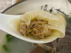 蟹粉汤包-曼曼汤包(建国西路店)