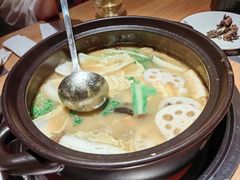 -一朵菌·野生菌探索家火锅(南亚店)