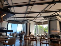-瑰丽酒店·海吧·天际下午茶·现场DJ·天台酒吧
