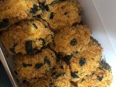 -鲍师傅糕点(江苏路店)