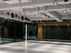 -帕拉泽羽毛球·篮球·乒乓球·健身