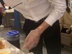 -海底捞火锅(长宁路龙之梦店)
