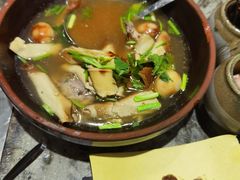 -破瓦寒窑·地摊烤羊排