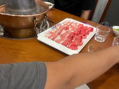 -楼外楼大刀肉传统火锅居(博学路店)