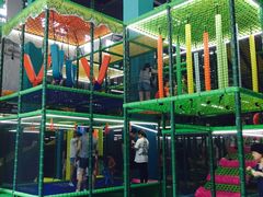 -蒙特利亲子乐园