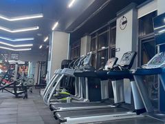 -豪思成DK健身私教连锁(凯乐国际店)