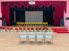 -红黄蓝幼儿园(颐东苑店)