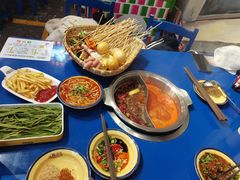 -马路边边火锅串串(观前街店)
