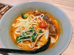 手切酸菜牛腱子面-陳八两面家(滨江天街店)