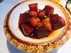 叶氏招牌红烧肉-荷塘秋月·本帮江浙菜(国权路店)