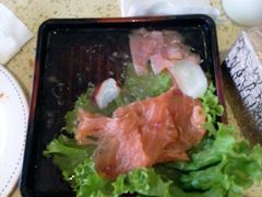 -鑫海汇海鲜烤肉火锅自助(七彩城店)