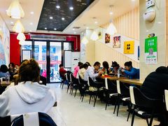 大堂-螺小胖柳州螺蛳粉(钟楼总店)
