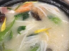 云南过桥米线-云海肴·汽锅鸡·云南代表菜(东坝金隅店)