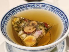 -禄鼎记·排队俩小时都要吃的酸菜鱼(石牌桥店)