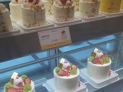 -罗森尼娜(德思勤店)