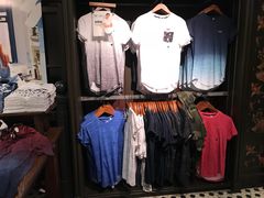 -Hollister(希慎广场店)
