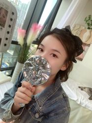 -iU美甲美睫
