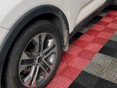 -鑫鹏浩汽车服务有限公司(荔海春城店)