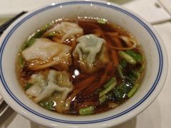 -梅花香里大酒店(郁金香路店)