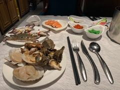 -领鲜活海鲜榴莲自助火锅(东门店)