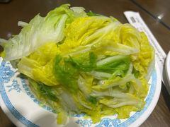 焯白菜-老爆肚满五香烧牛羊肉