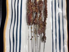 -许哥东北烧烤·铁丳烤串·宫后夹肉(繁花中心店)