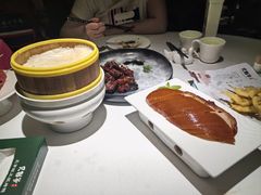 -贝勒爷·酥不腻烤鸭