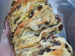 -焙丽拾光(麦凯乐直营店)