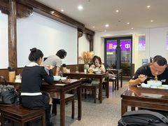 -蟹上黄·蟹黄面·江南糖水(人民广场店)