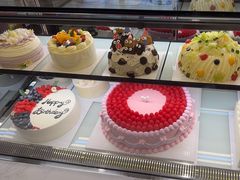 -花花卷卷·鲜食蛋糕(泉屋店)