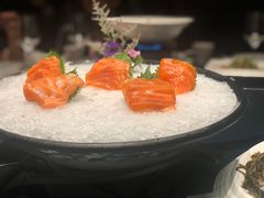 三文鱼刺身-徐记海鲜(观沙岭|滨江新城店)