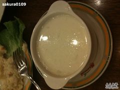 奶油蘑菇浓汤-玛格萝妮比萨屋(四平店)