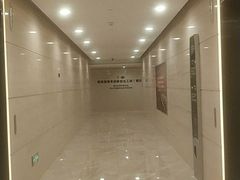-长富金茂大厦