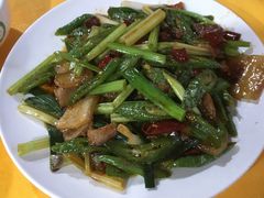 -鲤鱼塘农家山庄