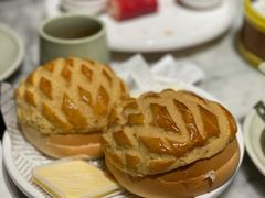 菠萝包-蝴蝶里·粤菜·点心(滨江龙湖店)