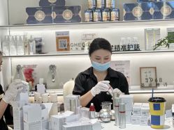 点击看大图 -阅年轻·AI家庭健康体质调理