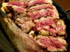 -恰餐厅及酒吧 CHAR Bar & Grill (北京丽都皇冠假日店)